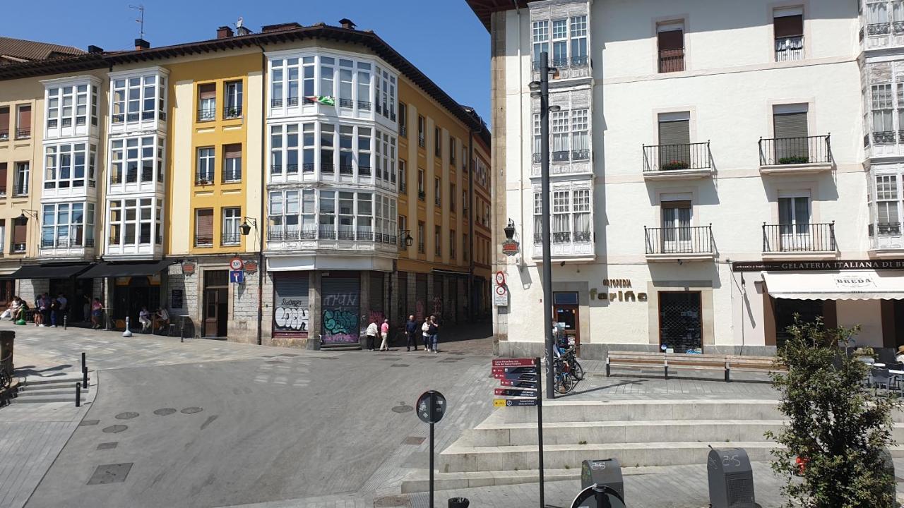 Hostal Del Arquitecto Vitoria-Gasteiz Buitenkant foto