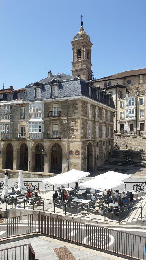 Hostal Del Arquitecto Vitoria-Gasteiz Buitenkant foto
