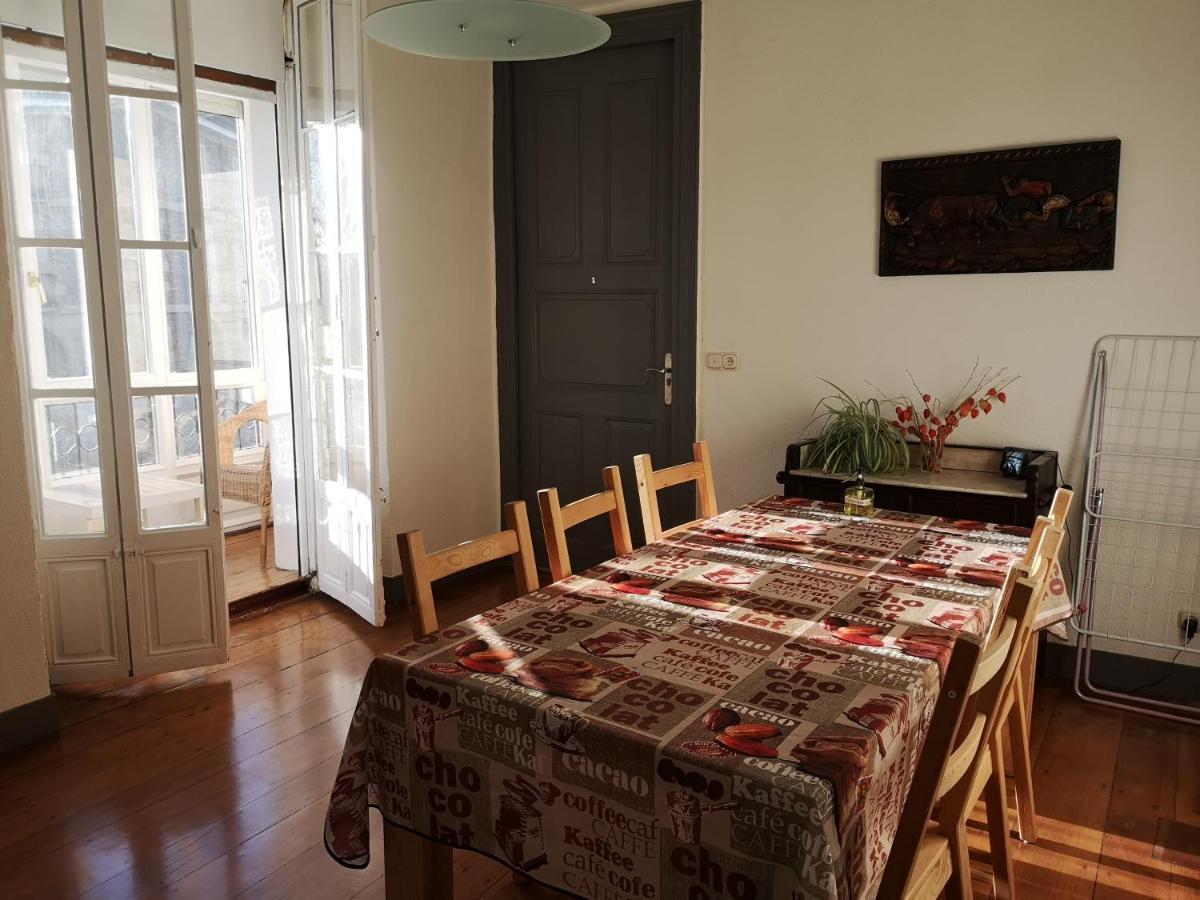 Hostal Del Arquitecto Vitoria-Gasteiz Buitenkant foto